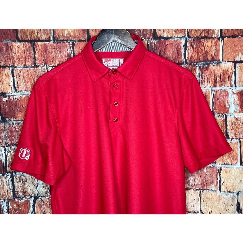 Chick-Fil-A Oobe Team Uniform Employee Mens Medium Short Sleeve Red Polo Shirt